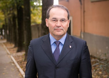 pres. (1)